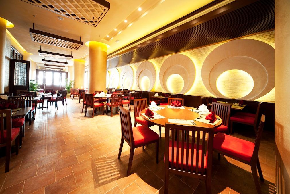 City Seasons Al Hamra Hotel Abu Dhabi Exterior foto
