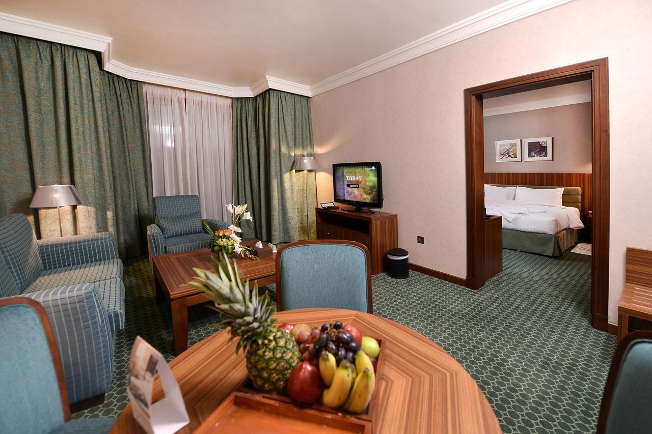 City Seasons Al Hamra Hotel Abu Dhabi Exterior foto